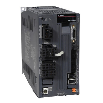 Serwowzmacniacz MR-J4W2-77B ( 0,7 kW )